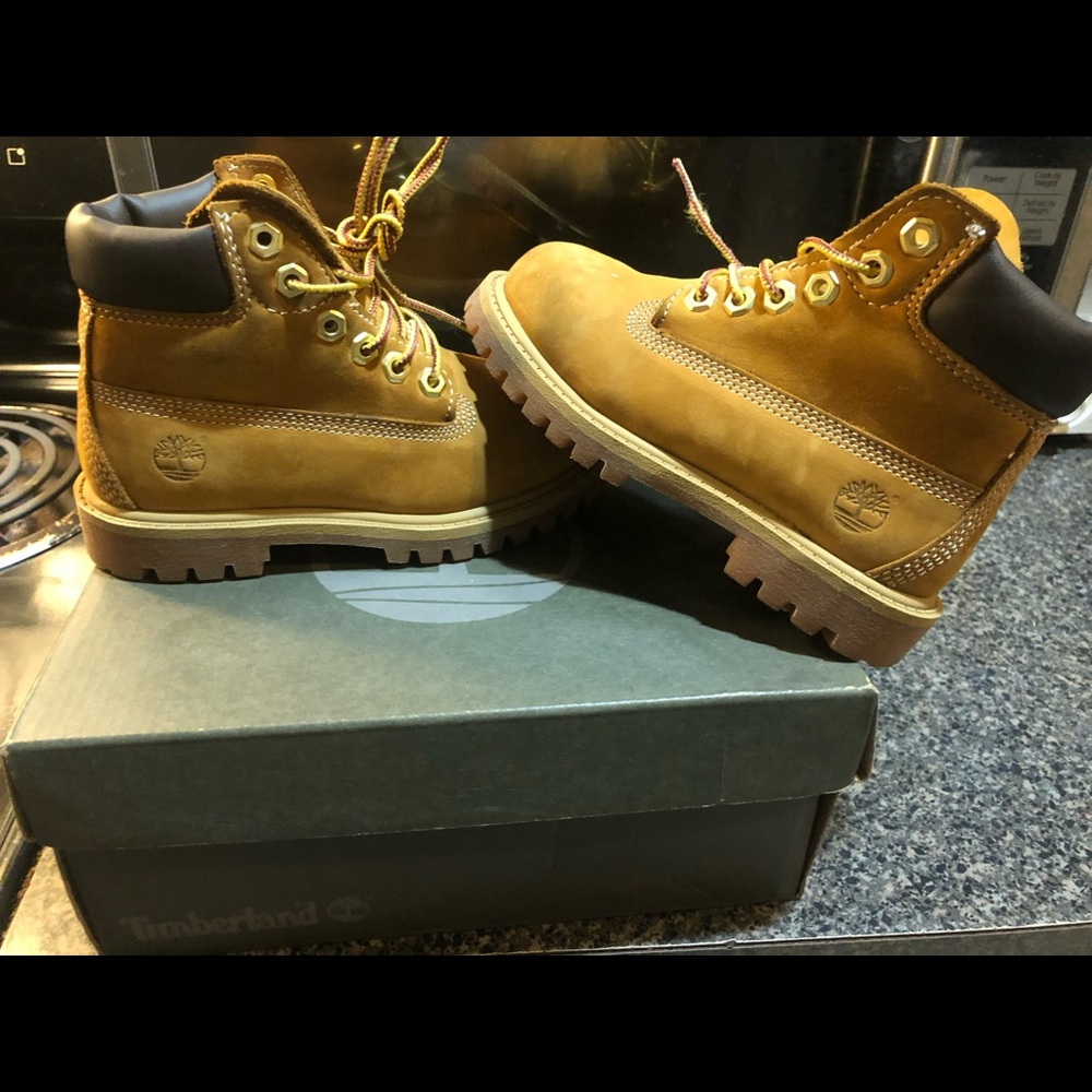 Toddler contruction timberland boots